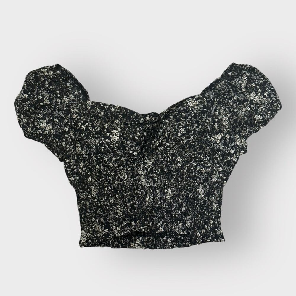 Papermoon ruched cottage style cropped blouse - Picture 2 of 8